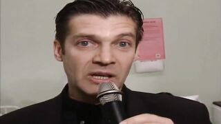 A háziasszony a tini kedvelő