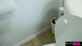 Lebukott masztizó barátnő leszopatása