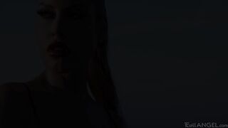 Valentina Nappi megdöngetve