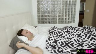 Hatalmas didkós amatőr tini picsa megpakolva