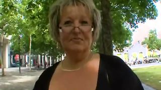 Michelle Wild két pélót kap