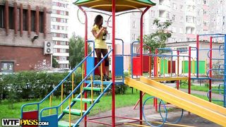 Orosz tini kiscsaj durva análja