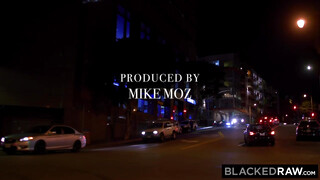 BlackedRaw - Allie Nicole a világos szőke tini nőci