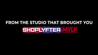 Mylf - Akgingersnaps és Lana Mars hármasban
