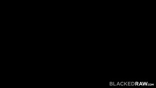 BlackedRaw - Natalia Queen a világos szőke tini lotyó