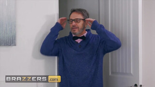 Brazzers - Lana Harding rácuppan a méretes faszra