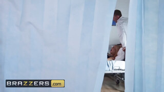 Brazzers - Liza Del Sierra szereti a hatalmas kárót