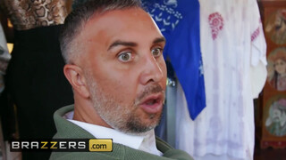 Brazzers - Lexi Luna a fia haverjával kefél