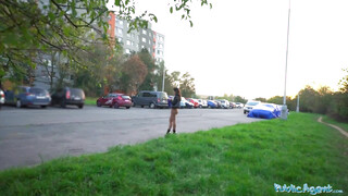 Gorgeous - Jordan Maxx a hatalmas mellű milf
