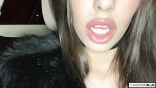 Fiatal milf análba kefélve