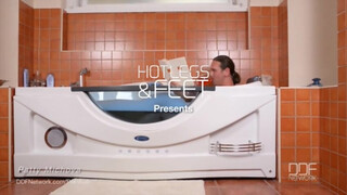 HLAF - szexy lányok közösen kényeztetnek