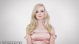 Private.com - Molly O'Quinn dupla kárót kap