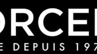 Dorcelclub.com - dupla néger lány megosztozik egy srácon