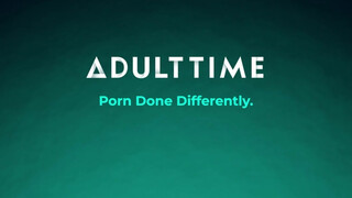 ADULT TIME - beszorultam a bútorba, kérlek segíts !