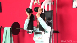 Brazzers - Rose Monroe hatalmas fenekébe tolják