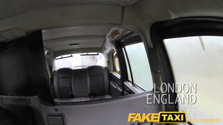 FakeTaxi - durva baszás a szabadban