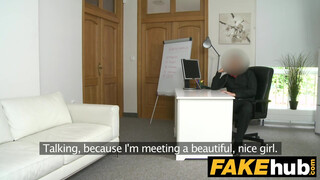 Fake Agent profi műcsöcsös orosz modell