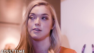 ADULT TIME az isteni Julia Ann megujjazza magát