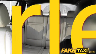 FakeTaxi eredeti nagy csöcsök