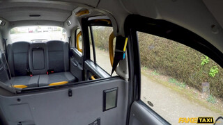 Fake Taxi - Óriás cickós milf megdöngetve