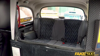 Fake Taxi - Kate Truu szétbaszva a taxiban
