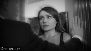 Ashley Lane szereti rendesen a dugást - Deeper