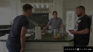 GenderXFilms - a stoppos csajnak fasza van !