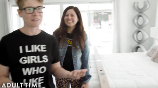 JOI Mom - Csöcsös milf és a dong