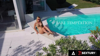21 SEXTURY - Alyssa Bounty a bárban közösül