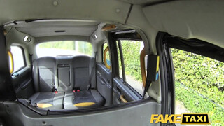 Fake Taxi - Hájas világos szőke segget is nyal