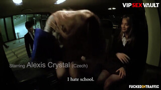 FuckedInTraffic - Linda Sweet a hátsó ülésen