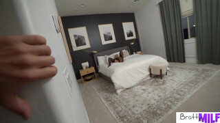 Mom Lover - Lauren Phillips nagyon akart már dugni