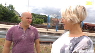 PublicAgent - Tini bige felszedve a pályaudvaron