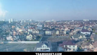 A férjem barátja azzal ébreszt fel, hogy belém rakja a farkát