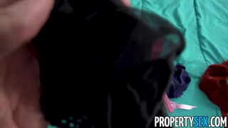 PropertySex - Kandy a bombázó csoki ingatlanos