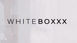 WhiteBoxxx - Tiffany Tatum magyar kisasszony megosztja a barátját