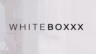 WhiteBoxxx - Anya Krey szereti fenékbe csinálni