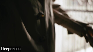 Deeper - Gianna Dior a férje előtt kúr