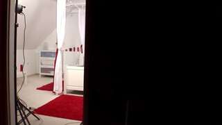 SLAYED - punci nyalás buborékok között ?