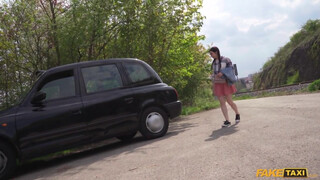 Fake Taxi - Bombázó szöszi közösül a taxissal