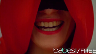 TeamSkeet - Macy sokszor elélvez egymás után