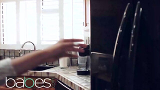 BABES - Blanche Bradburry és Cindy Shine hármasban dugnak