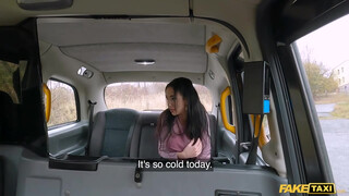 Fake Taxi - Musa Martina kikezd a sofőrrel