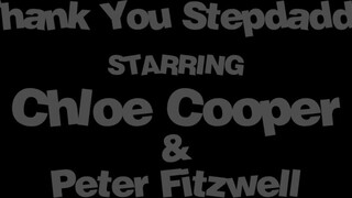 Chloe Cooper a méretes cickós házastárs - MyPervyFamily