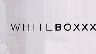 WHITEBOXXX - Chloe Lamour a hatalmas cickós milf