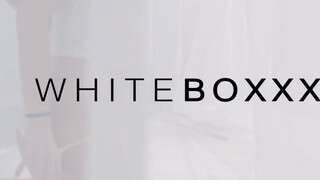 WhiteBoxxx - Nancy a vékony fullos ukrán csaj