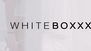 WHITEBOXXX - Cecilia Scott és Vera Wonder édeshármasban