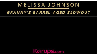 Melissa Johnson a hatalmas kannás érett nő