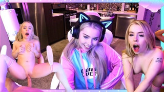 Haley Spades a izgató gamer picsa