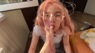 Aranyos tini cumizza a léce – legjobb cumizás show